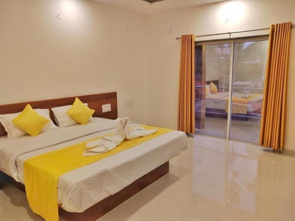 Hotel Magic Mountain,Mahabaleshwar Bagian luar foto