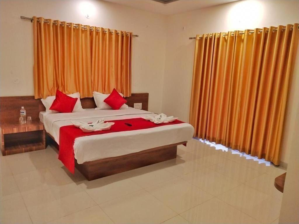 Hotel Magic Mountain,Mahabaleshwar Bagian luar foto